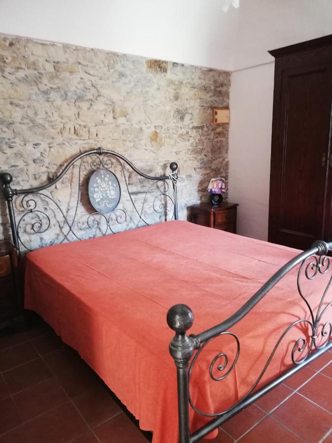 La Torretta Di Piero Con Terrazzi E Parcheggio Privato Citra Zero Zero Ottanta 31Lst0282 Apartment Imperia Bagian luar foto